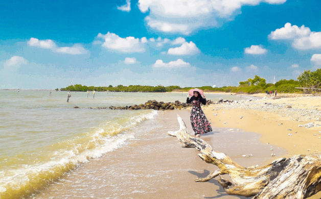 Pantai Putri Klayar, Lamongan