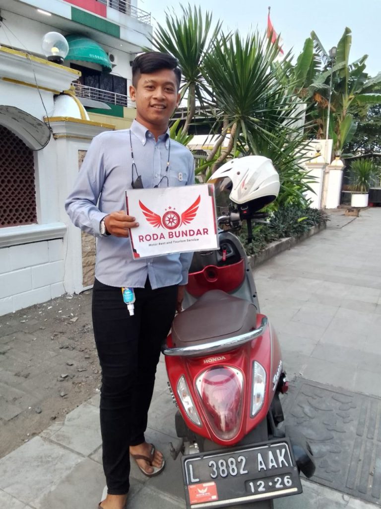 hotel dekat stasiun gubeng